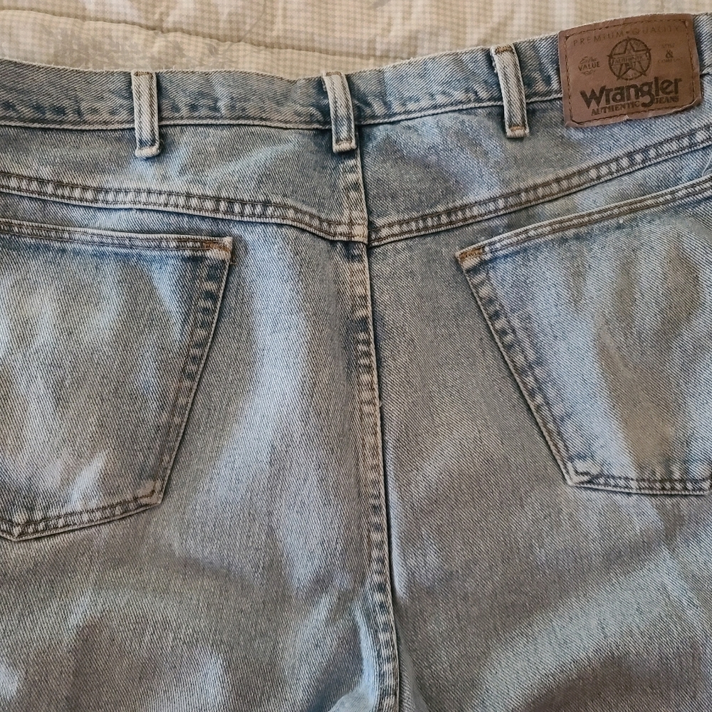 GUC Men's Wrangler jeans Size 38x30 - Picture 5 of 7
